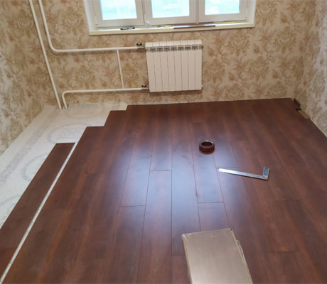 Укладка ламината, кварцвинила, ПВХ и т.п. синтетических покрытий