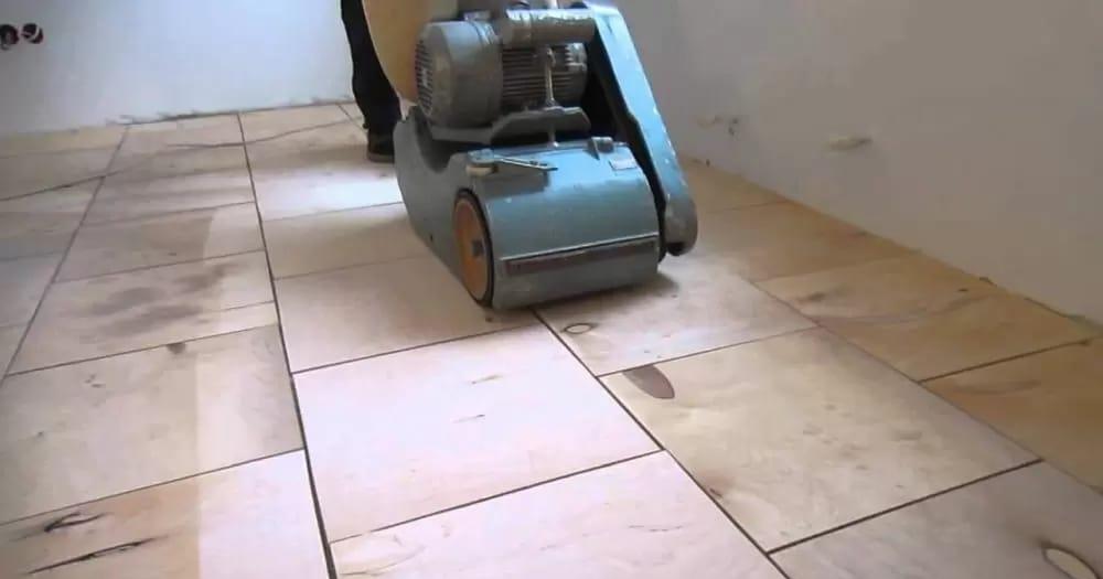 Шлифовка фанеры перед укладкой паркета