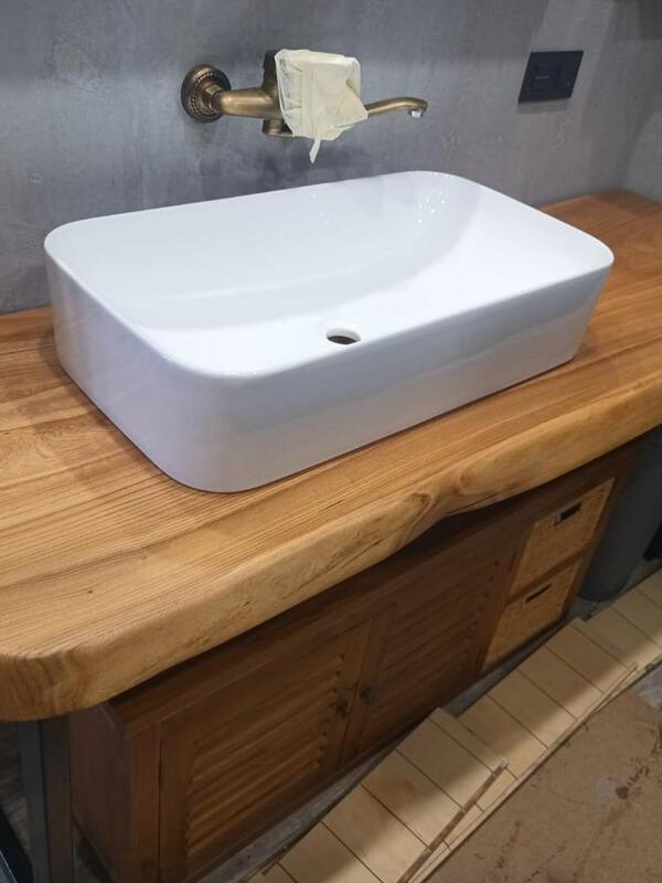 Ремонт деревянной столешницы в ванной комнате