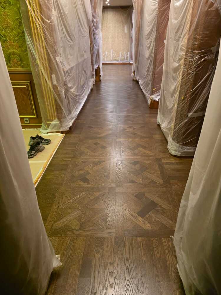 Ремонт покрытия паркета с тонировкой