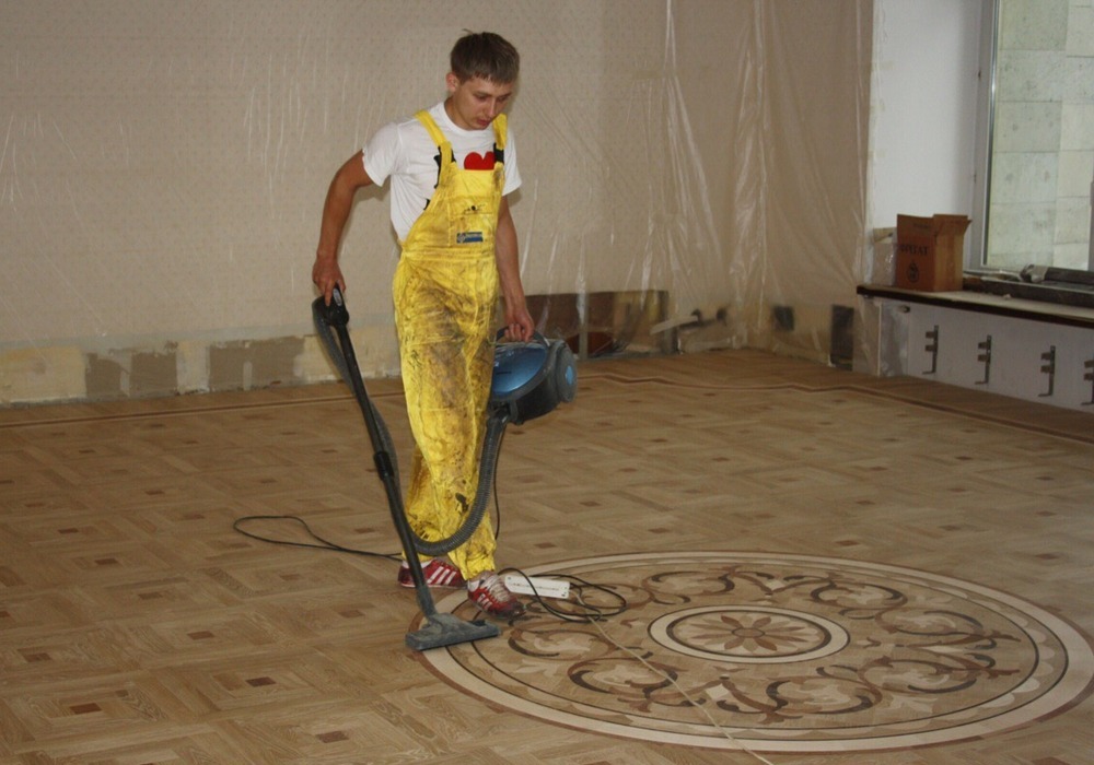 Обеспыливание паркета после шлифовки
