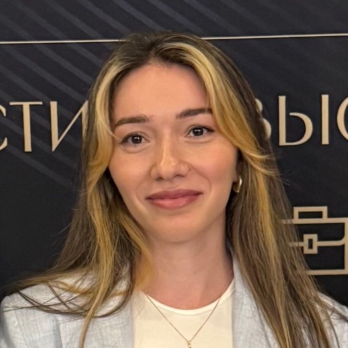 Индира Исрапова