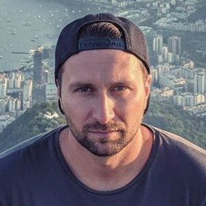 Андрей Суворов